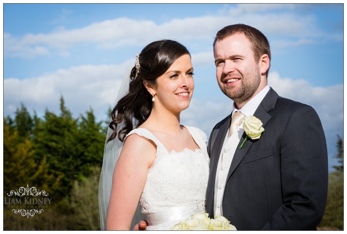 Read more about the article Wedding of Fiona and Shane, St. Micheal’s Ballinasloe, Hodson Bay Hotel | Galway Photographer